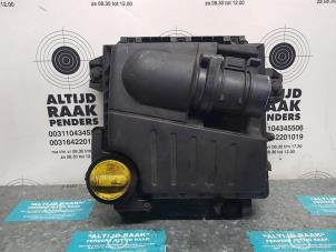 Used Air box Renault Trafic New (FL) 2.0 dCi 16V 90 Price on request offered by "Altijd Raak" Penders