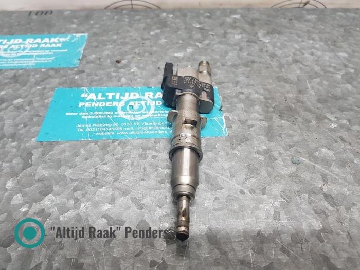 Injector (petrol injection) BMW 3 serie 335i 24V - 10181010 N54B30A ...
