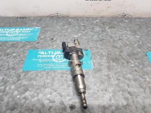 Used Injector (petrol injection) BMW 3 serie (E90) 335i 24V Price on request offered by "Altijd Raak" Penders