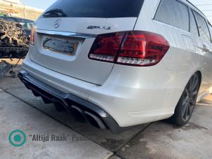 Używane Zestaw obreczy Mercedes E Estate (S212) E-63 AMG S V8 32V Cena na żądanie oferowane przez "Altijd Raak" Penders