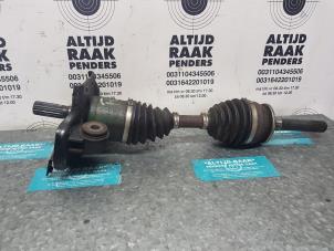 Used Front drive shaft, right Isuzu D-Max 2.5 D 4x4 Price on request offered by "Altijd Raak" Penders