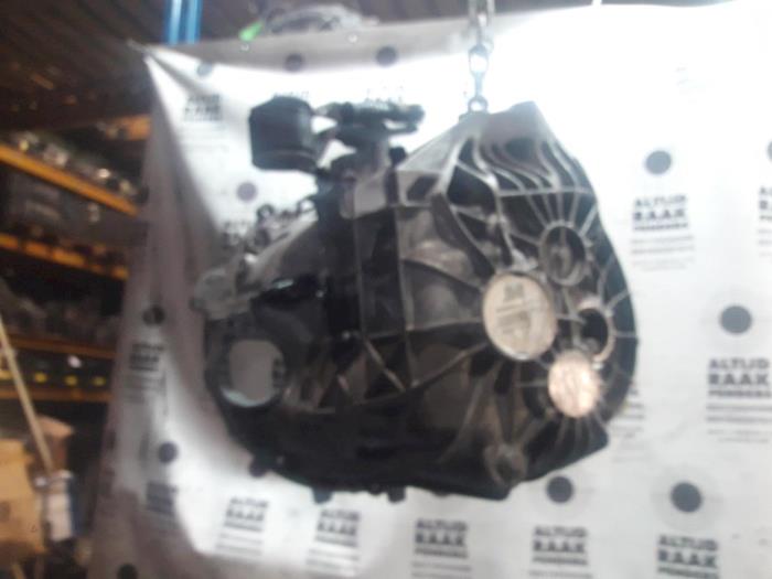 Gearbox from a Mercedes-Benz A (W176) 1.5 A-160 CDI, A-160d 16V 2014