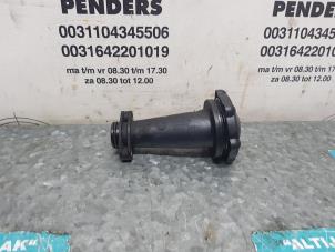 Used Oil cap BMW 5 serie (E60) M5 V-10 40V LHD Price on request offered by "Altijd Raak" Penders