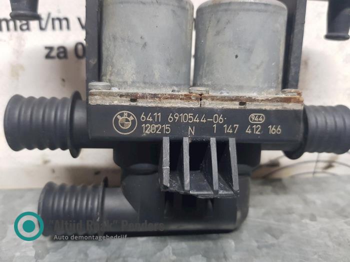 Electric heater valve BMW X6 xDrive35i 3.0 24V - 6411691054406