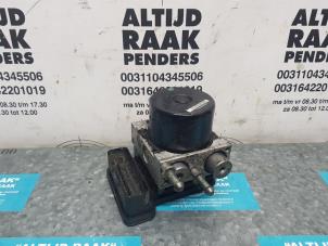 Used ABS pump Jeep Cherokee/Liberty (KJ) 2.8 CRD 16V Price on request offered by "Altijd Raak" Penders