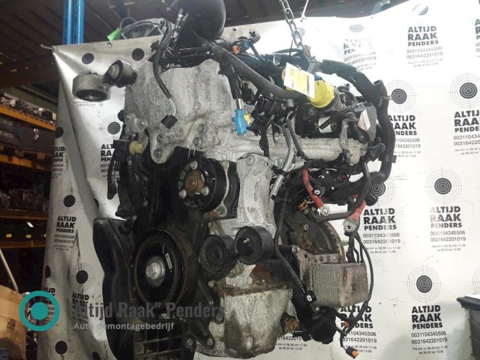 Used Engine Opel Vivaro B Combi 1.6 CDTI Biturbo 125 Price on request offered by "Altijd Raak" Penders