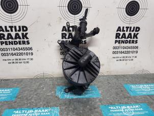 Used Secondary pump Mercedes CLK (R209) 3.0 280 V6 18V Price on request offered by "Altijd Raak" Penders