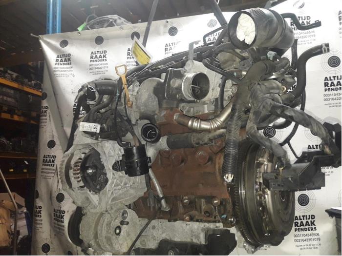 Motor from a Daewoo Cruze 2.0 D 2013