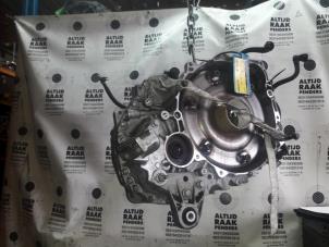 Used Gearbox Volvo V70 (BW) 2.0 D3/D4 20V Price on request offered by "Altijd Raak" Penders