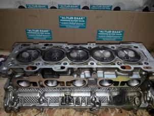 Used Cylinder head Volvo V70 (BW) 2.5 T 20V Price on request offered by "Altijd Raak" Penders