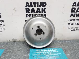 Usados Polea de bomba de agua Audi A6 Avant (C6) 2.4 V6 24V Precio de solicitud ofrecido por "Altijd Raak" Penders