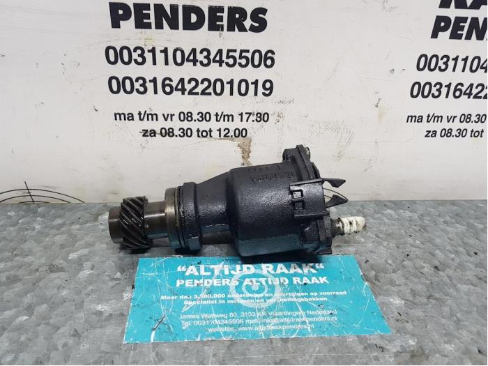 Brake Servo Vacuum Pump Volkswagen Transporter Caravelle T4 1 9 Td Caravelle 028207a Abl Steel