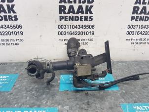 Used Electric heater valve Volkswagen Transporter/Caravelle T4 2.5 TDI Price on request offered by "Altijd Raak" Penders