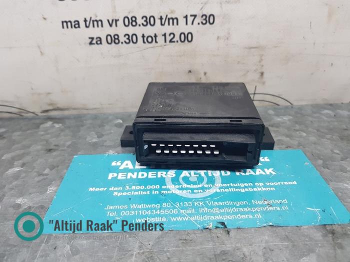 Usagé Ordinateur éclairage Opel Zafira (F75) 2.0 16V Turbo OPC Prix sur demande proposé par "Altijd Raak" Penders