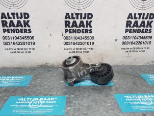 Used Timing belt tensioner Mercedes E (W124) 2.0 E-200 16V Price on request offered by "Altijd Raak" Penders