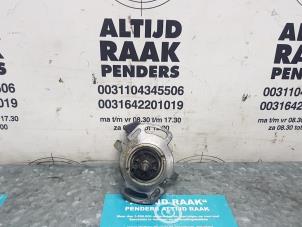 Used Distributor Volkswagen Polo III (6N1) 1.0i 50 Price on request offered by "Altijd Raak" Penders
