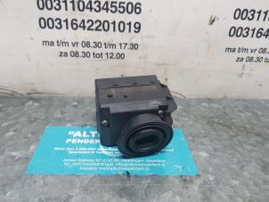 Used Ignition switch contact block Mercedes E Combi (S211) 1.8 E-200 K 16V Price on request offered by "Altijd Raak" Penders