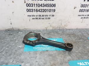 Used Connecting rod Mercedes B (W245,242) 2.0 B-200 16V Turbo Price on request offered by "Altijd Raak" Penders