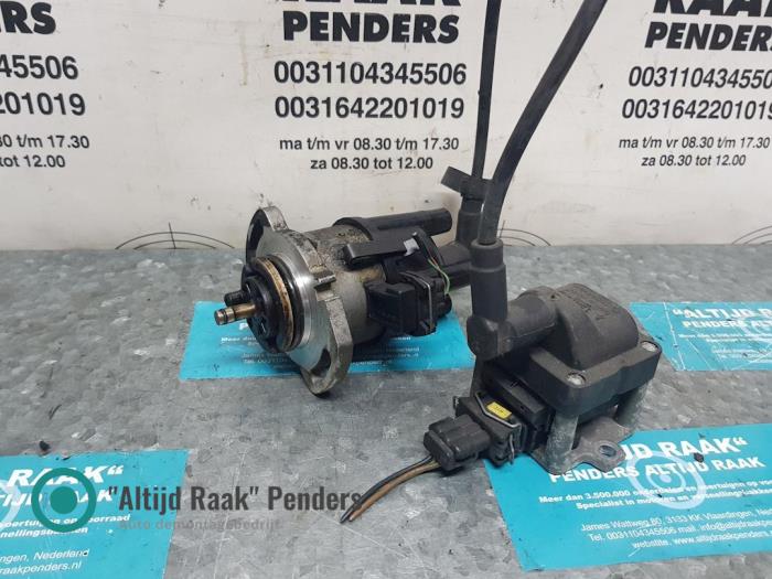 Used Ignition system (complete) Volkswagen Polo III (6N1) 1.6i 75 Price on request offered by "Altijd Raak" Penders