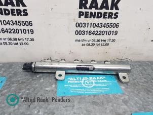 Begagnade Bränsleinsprutningsmunstycke Saab 9-3 II Sport Sedan (YS3F) 1.9 TiD Pris på förfrågan erbjuds av "Altijd Raak" Penders