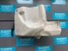 Front windscreen washer jet from a BMW 5 serie (E60)  2003