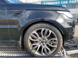 Used Set of sports wheels Landrover Range Rover Sport (LW) 3.0 TDV6 Price on request offered by "Altijd Raak" Penders