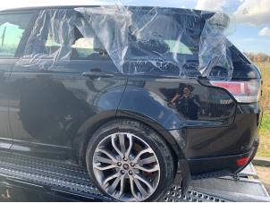 Used Rear side panel, left Landrover Range Rover Sport (LW) 3.0 TDV6 Price on request offered by "Altijd Raak" Penders