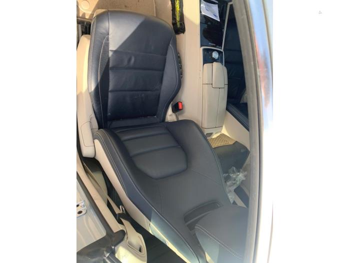 Seat, left from a Mercedes-Benz E (C207) E-350 CDI, d BlueTEC 3.0 V6 24V 2014