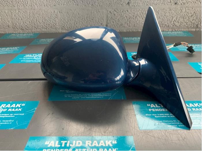 Wing mirror, right from a BMW 3 serie (E46/2) M3 3.2 24V 2004