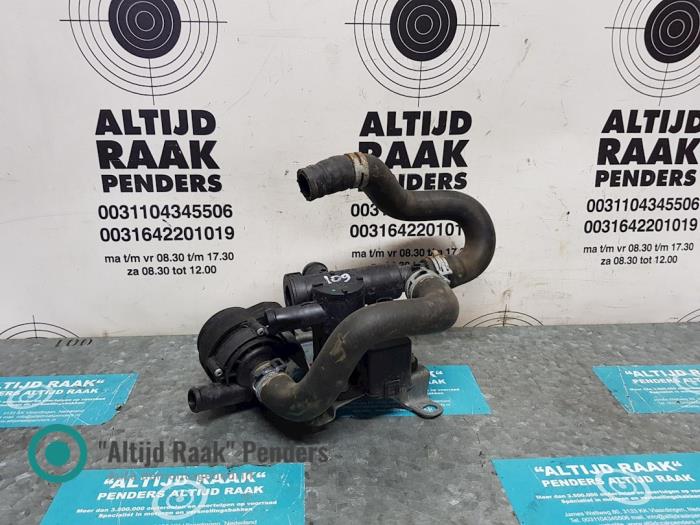 Gebrauchte Thermostat Mercedes Viano (639) 3.0 CDI V6 24V Euro 5 Preis auf Anfrage angeboten von "Altijd Raak" Penders