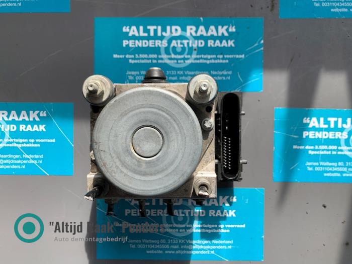Gebrauchte ABS Pumpe Opel Corsa D 1.3 CDTi 16V Ecotec Preis auf Anfrage angeboten von "Altijd Raak" Penders