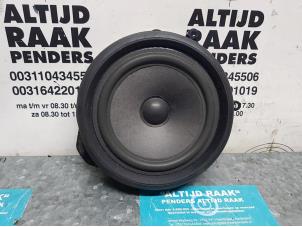 Used Speaker Lamborghini Gallardo 5.2 V-10 40V FSI LP560-4 Price on request offered by "Altijd Raak" Penders