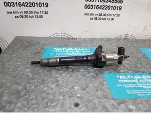 Used Injector (diesel) Mazda CX-7 2.2 MZR-CD 16V Price on request offered by "Altijd Raak" Penders