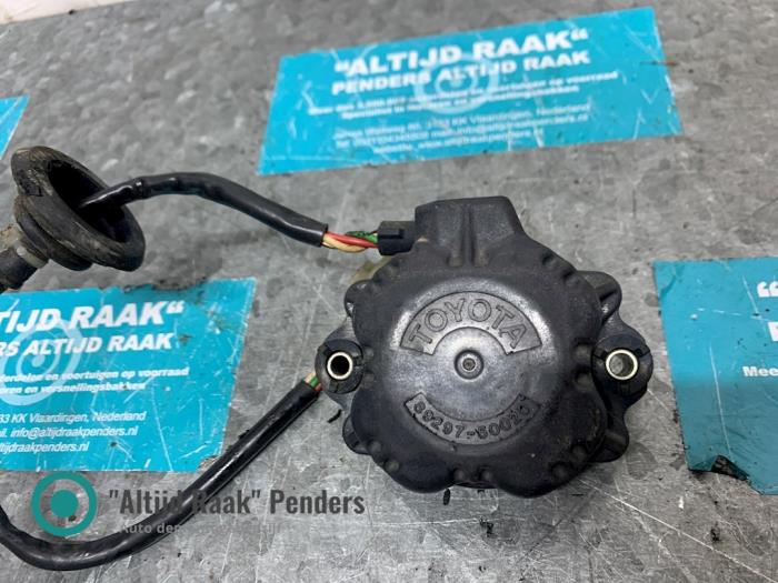 Usados Módulo de suspensión Lexus LS (F4) 400 4.0 32V Precio de solicitud ofrecido por "Altijd Raak" Penders