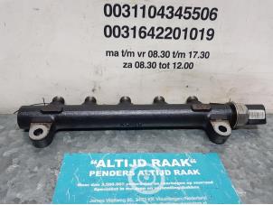 Used Fuel injector nozzle Opel Antara (LA6) 2.2 CDTI 16V 4x4 Price on request offered by "Altijd Raak" Penders