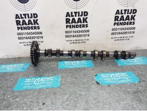 Used Camshaft Porsche Cayenne (9PA) 4.5 V8 32V Turbo S Price on request offered by "Altijd Raak" Penders