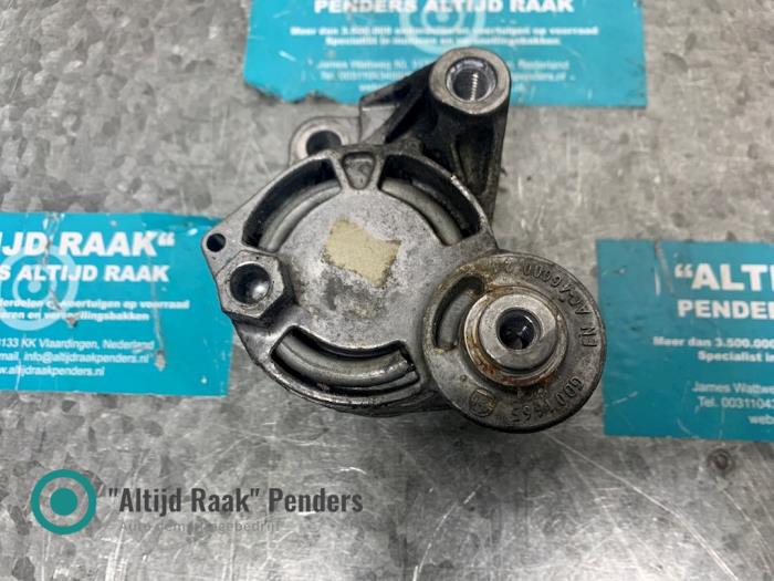 Usados Rodillo tensor correa múltiple BMW X5 (F15) M50d 3.0 24V Precio de solicitud ofrecido por "Altijd Raak" Penders