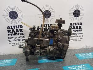 Usagé Pompe diesel Mercedes Vito (638.1/2) 2.3 110D Prix sur demande proposé par "Altijd Raak" Penders