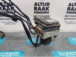 Used ABS pump Citroen C5 III Berline (RD) 1.6 HDiF 16V Price on request offered by "Altijd Raak" Penders