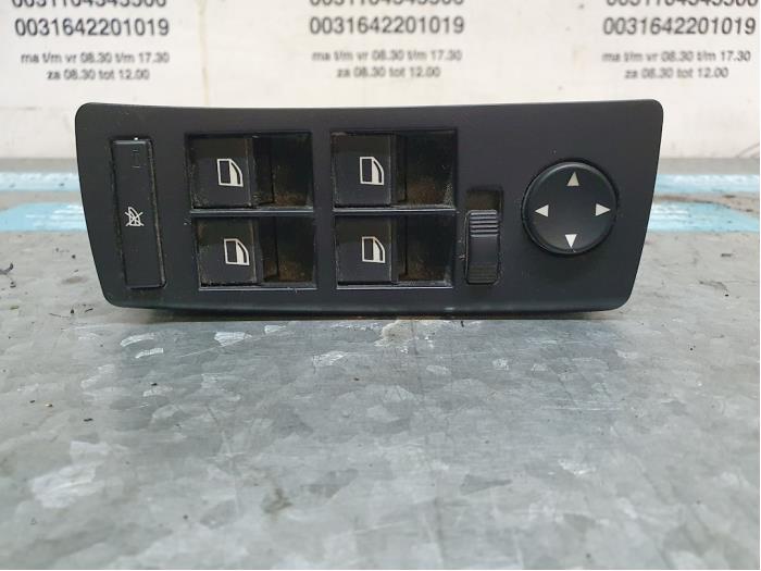 Multi-functional window switch from a BMW X5 (E53) 3.0d 24V 2003