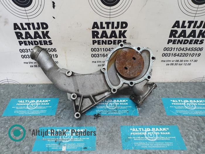 Usagé Pompe à eau Mercedes S (W140) 6.0 S-600 48V Prix sur demande proposé par "Altijd Raak" Penders