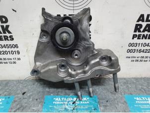 Used Engine mount Alfa Romeo 159 (939AX) 1.8 TBI 16V Price on request offered by "Altijd Raak" Penders