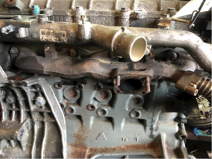 Exhaust manifold from a Alfa Romeo 159 (939AX) 2.4 JTDm 20V 2006