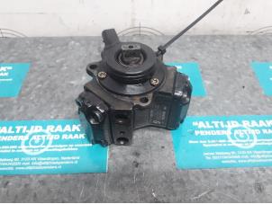 Used Electric fuel pump Mercedes Sprinter 5t (906) 516 CDI 16V Price on request offered by "Altijd Raak" Penders