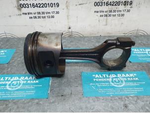 Used Piston Mercedes 190 (W201) 2.0 E Kat. Price on request offered by "Altijd Raak" Penders