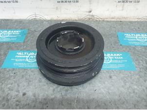Used Crankshaft pulley BMW X3 (E83) 2.0d 16V Price on request offered by "Altijd Raak" Penders