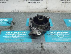 Used Vacuum pump (diesel) BMW 3 serie Touring (E91) 330d 24V Price on request offered by "Altijd Raak" Penders
