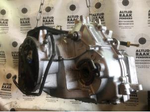 Usagé Boite de vitesses Ford Maverick III 3.0 V6 24V Prix sur demande proposé par "Altijd Raak" Penders