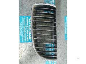 Used Front bumper, right-side component BMW 1 serie (E87/87N) 118d 16V Price on request offered by "Altijd Raak" Penders