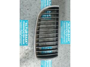 Used Front bumper, left-side component BMW 1 serie (E87/87N) 118d 16V Price on request offered by "Altijd Raak" Penders